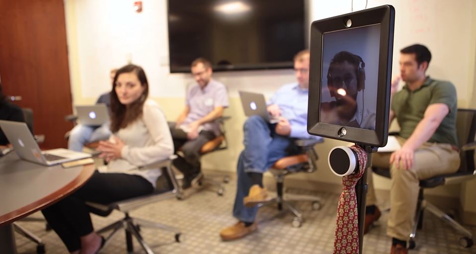 Eastern Labs uses telepresence robot